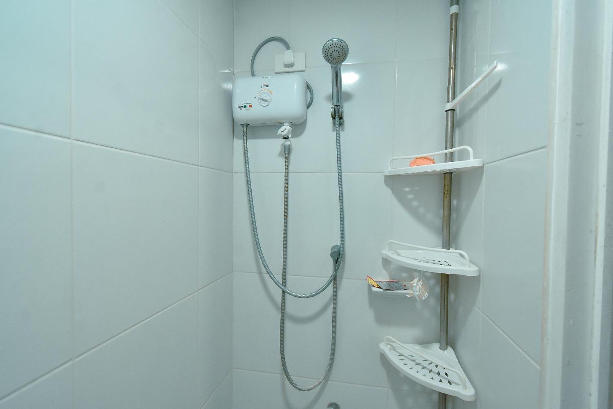 Cozy Unit With Free Pool, Netflix & Wifi In Alabang Crq3 Aparthotel Muntinlupa City ภายนอก รูปภาพ