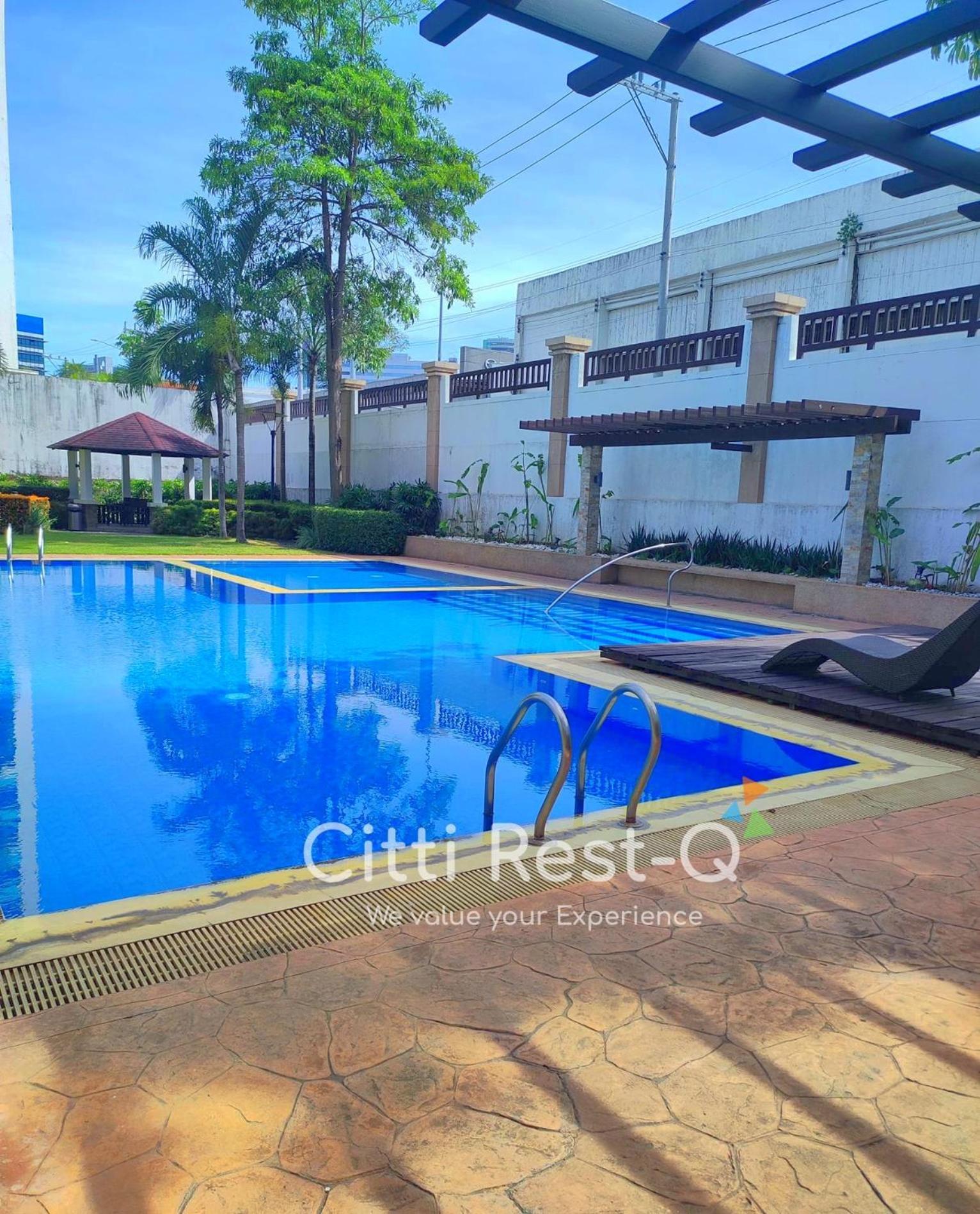 Cozy Unit With Free Pool, Netflix & Wifi In Alabang Crq3 Aparthotel Muntinlupa City ภายนอก รูปภาพ