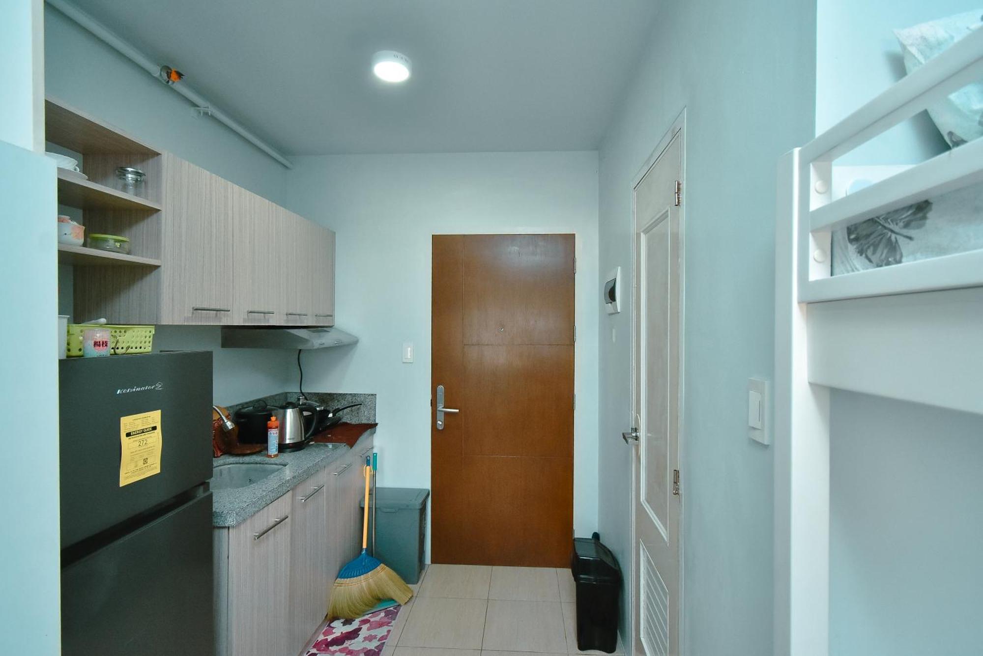 Cozy Unit With Free Pool, Netflix & Wifi In Alabang Crq3 Aparthotel Muntinlupa City ภายนอก รูปภาพ