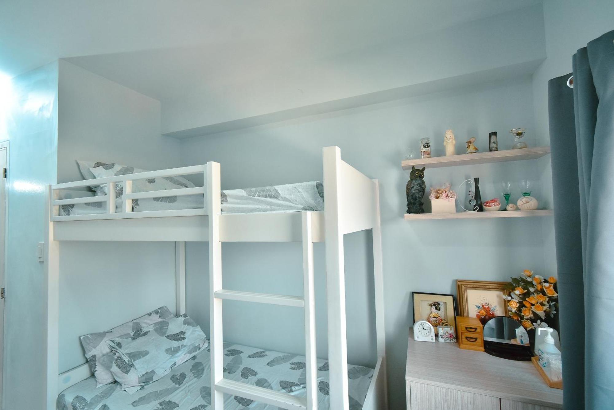 Cozy Unit With Free Pool, Netflix & Wifi In Alabang Crq3 Aparthotel Muntinlupa City ภายนอก รูปภาพ